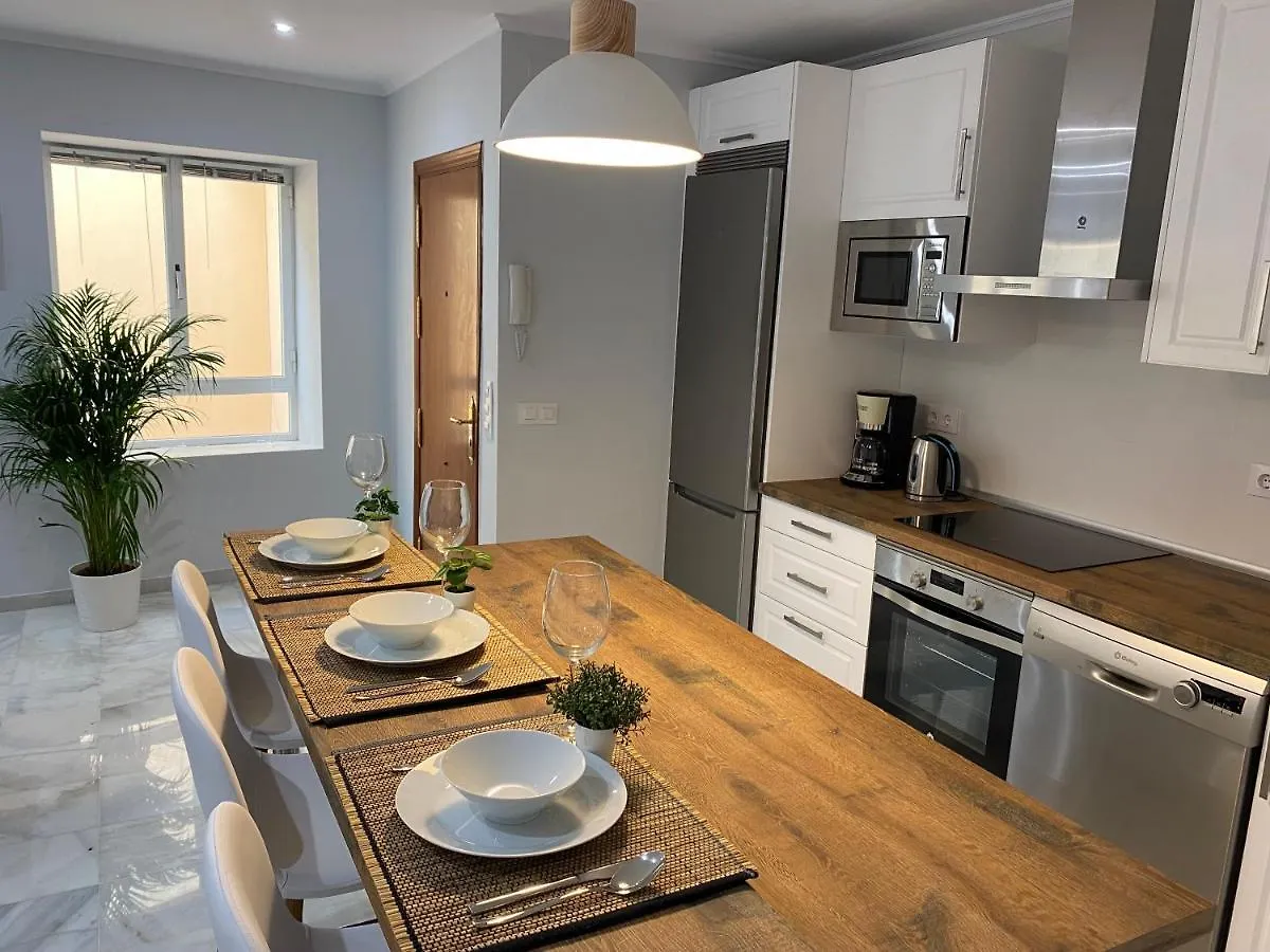 Cartujano City Center Apartment contacts